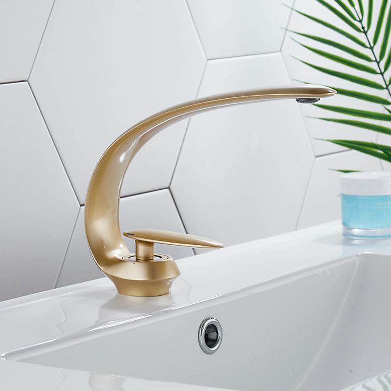 Luxury Single Handle Sink Faucet Brass Bathroom Gooseneck Faucet