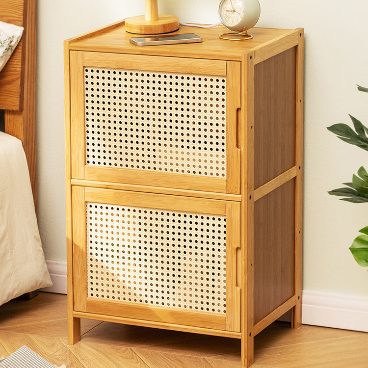 Modern Kids Nightstand Flat Top Wooden Youth Nightstand with Doors