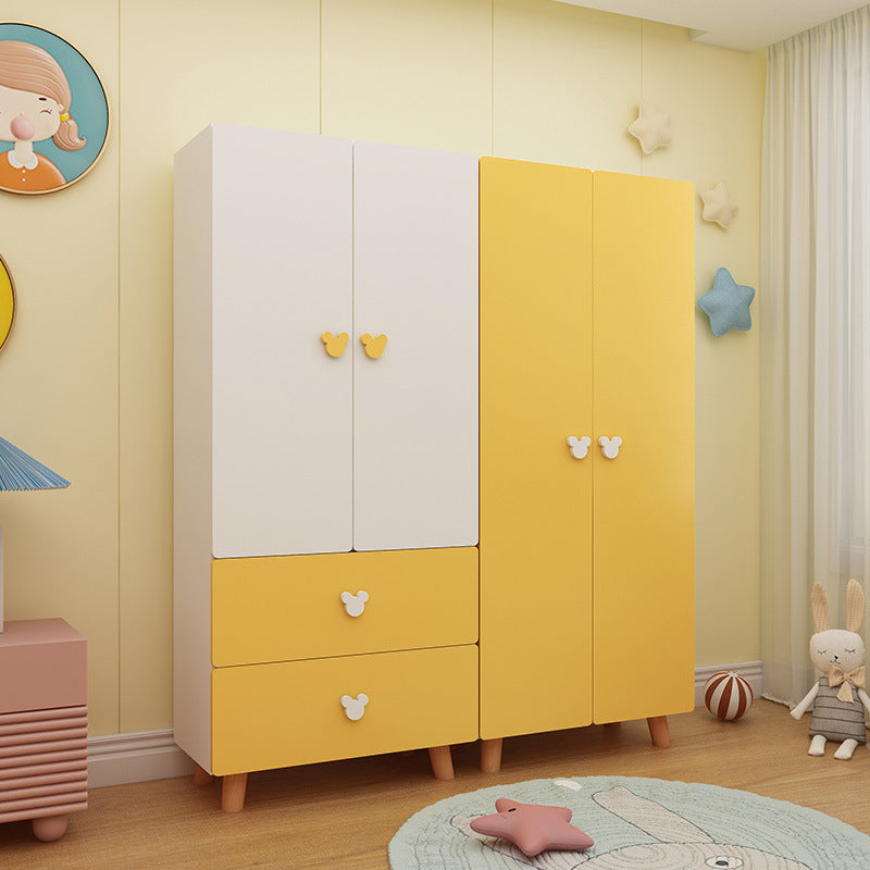 Contemporary Freestanding Kid's Wardrobe Manufactured Wood Wardrobe with Soft Close Doors