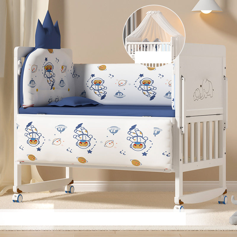 Modern Guardrail Nursery Bed Solid Wood Standard Baby Crib with Casters