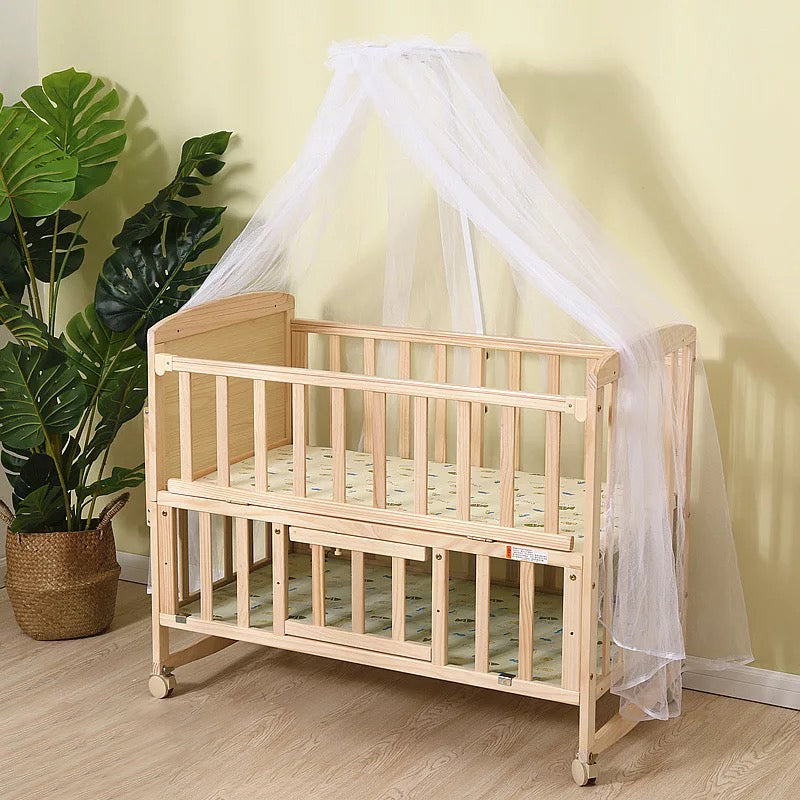 Scandinavian Convertible Crib Baby Crib Natural Wood Crib with Casters