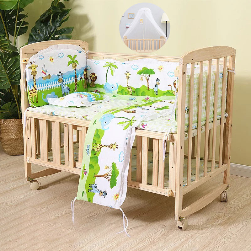 Scandinavian Convertible Crib Baby Crib Natural Wood Crib with Casters