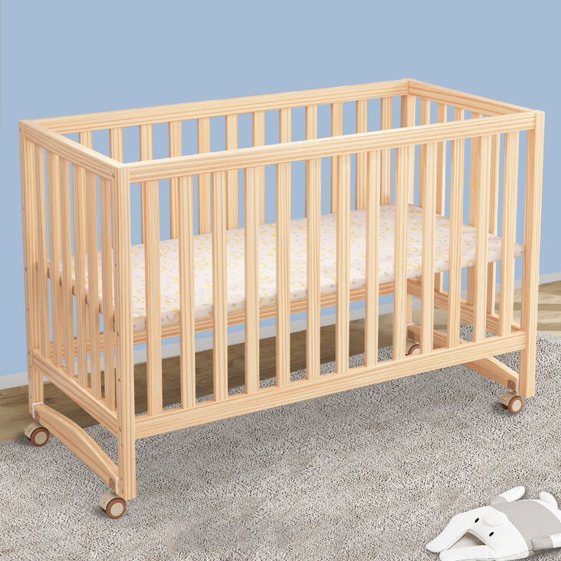 Modern Nursery Bed Solid Wood Standard Baby Crib with Casters