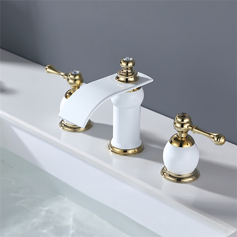 Traditional Faucet Deck Mounted Bathroom Faucet with Double Handle