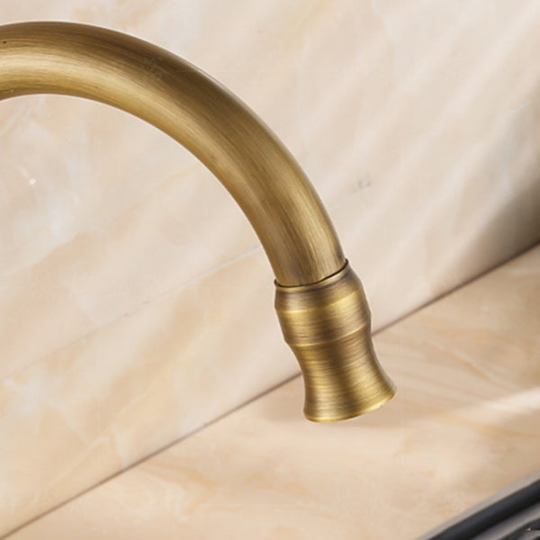 Traditional Kitchen Faucet Brass High Arc Gold Standard Kitchen Faucets with Single Handle