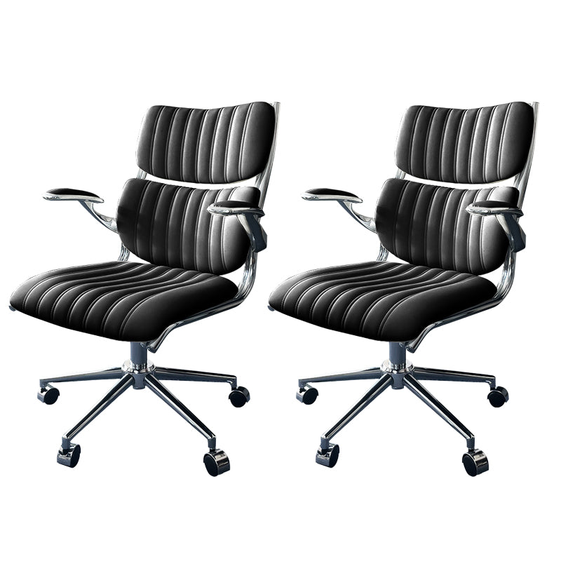 Modern Padded Arms Office Chair Leather No Distressing Ergonomic Desk Chair with Wheels