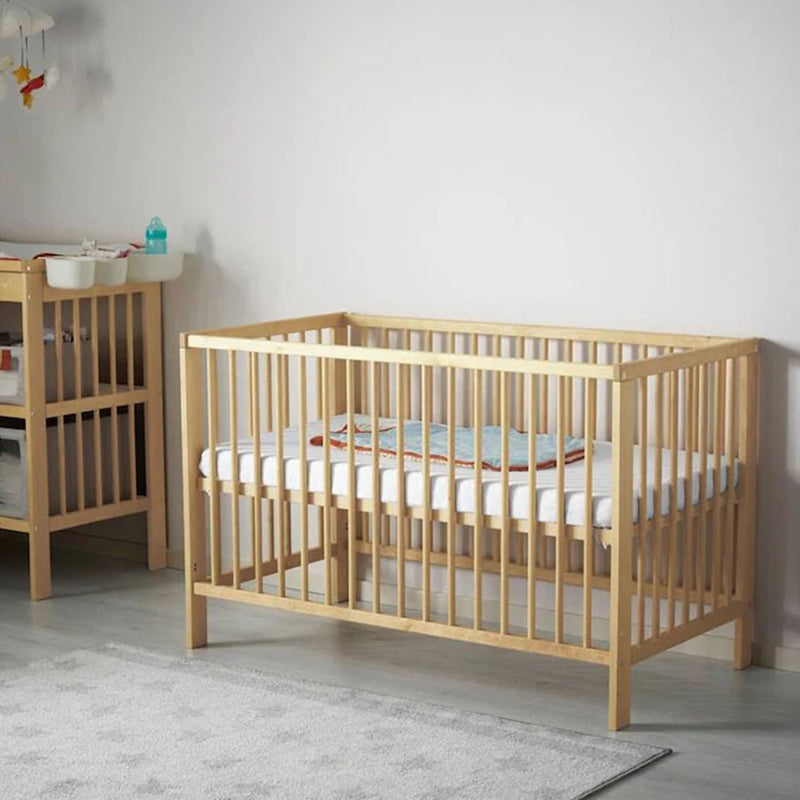 Scandinavian Solid Wood Baby Crib 2-in-1 Convertible Nursery Bed