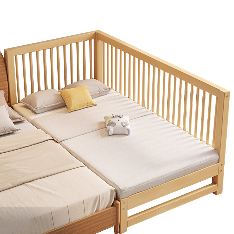 Functional Nursery Crib with Adjustable Height in Natural Wood