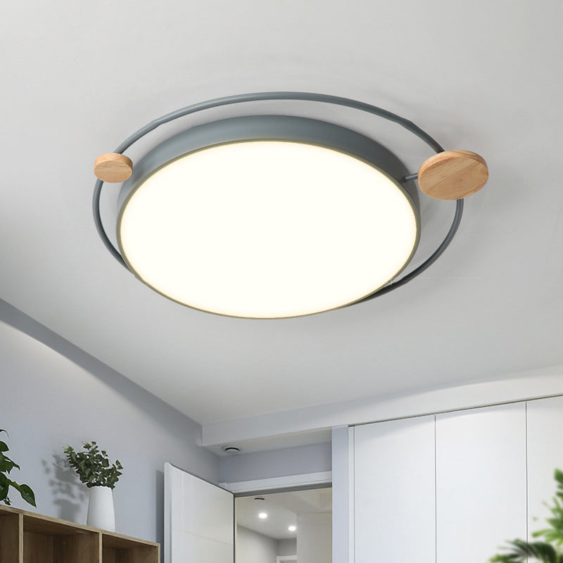 Nordic Style LED Flush Mount Round Ceiling Light Fixture with Wood for Bedroom