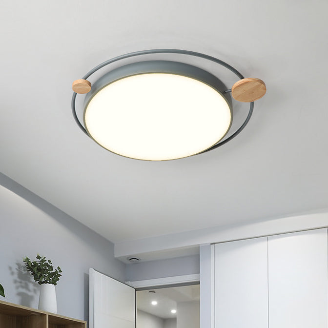 Nordic Style LED Flush Mount Round Ceiling Light Fixture with Wood for Bedroom