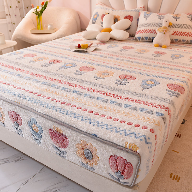 Micro Flannel Sheet Cartoon Pattern Breathable Ultra-Soft Non-Pilling Sheet