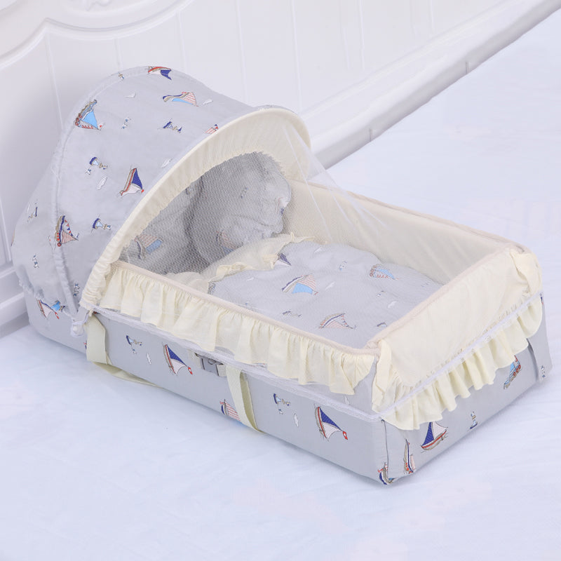 Portable Gliding Bassinet Purple Oval Crib Cradle with Upholstered for Baby