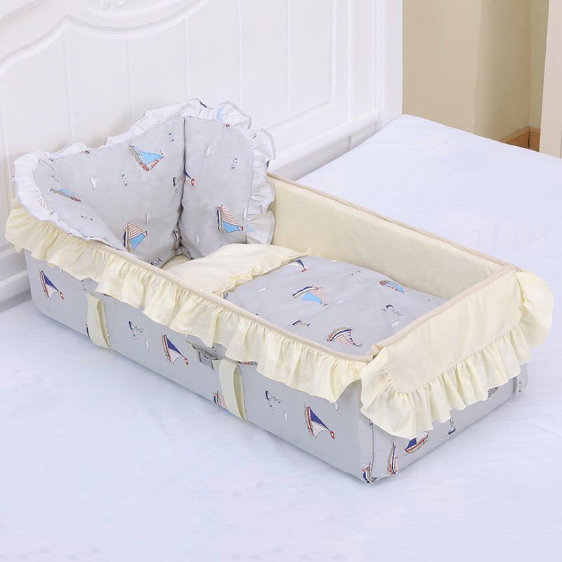 Portable Gliding Bassinet Purple Oval Crib Cradle with Upholstered for Baby