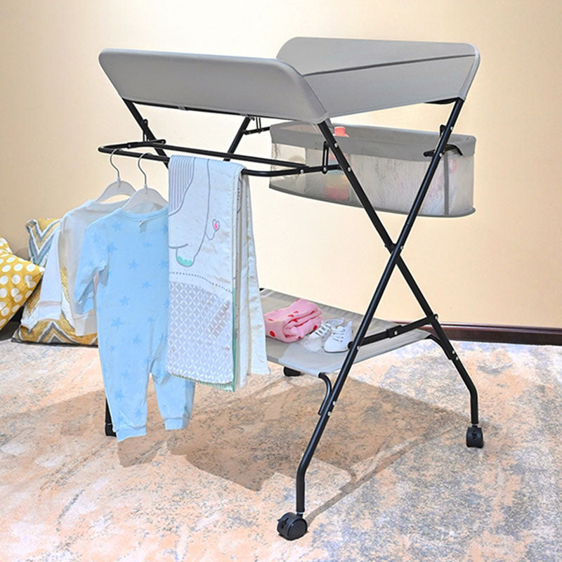 Modern Metal  Changing Table Safety Rails Baby Changing Table With Shelf