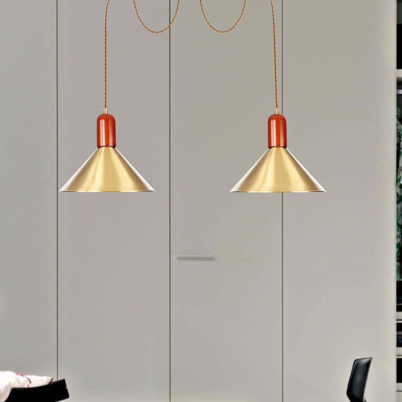 2/4/3 Cabezas Cono Candelier de múltiples colgantes Gold Finish Swag Metal Hanging Light Kit