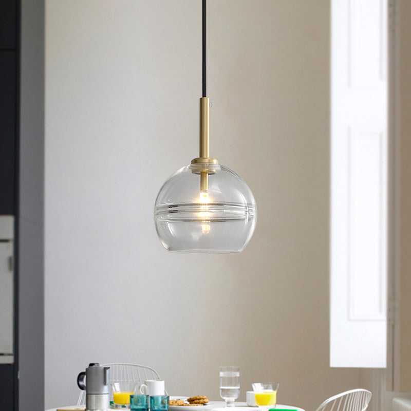 1 Kit de lampe suspendue moderniste en laiton moderniste avec sphère claire / fumée Grey à volants à volants