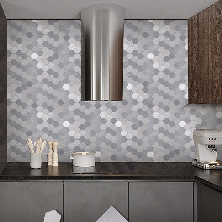 Subway Tile Wallpaper Contemporary Peel and Stick Wall Tile with Metal Look