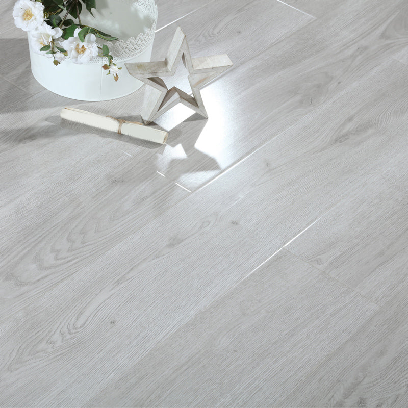 Traditional Wood Flooring Tiles Click-Locking Wire Brushed Flooring Planks