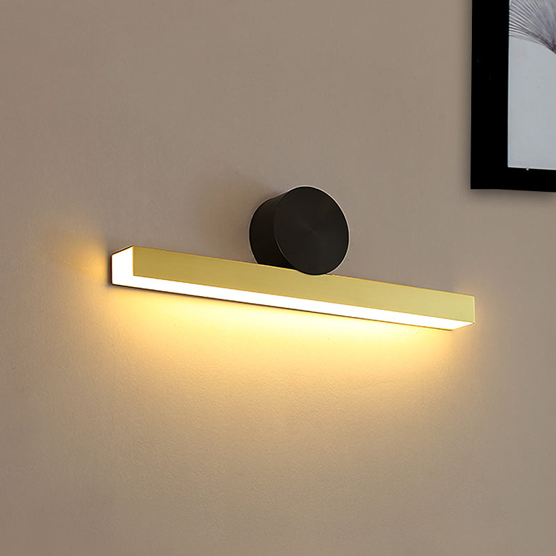 Lámpara de apliques de dormitorio LED de metal de montaje lineal de tocador lineal simple con placa trasera de tubo negro en oro, luz blanca/cálida