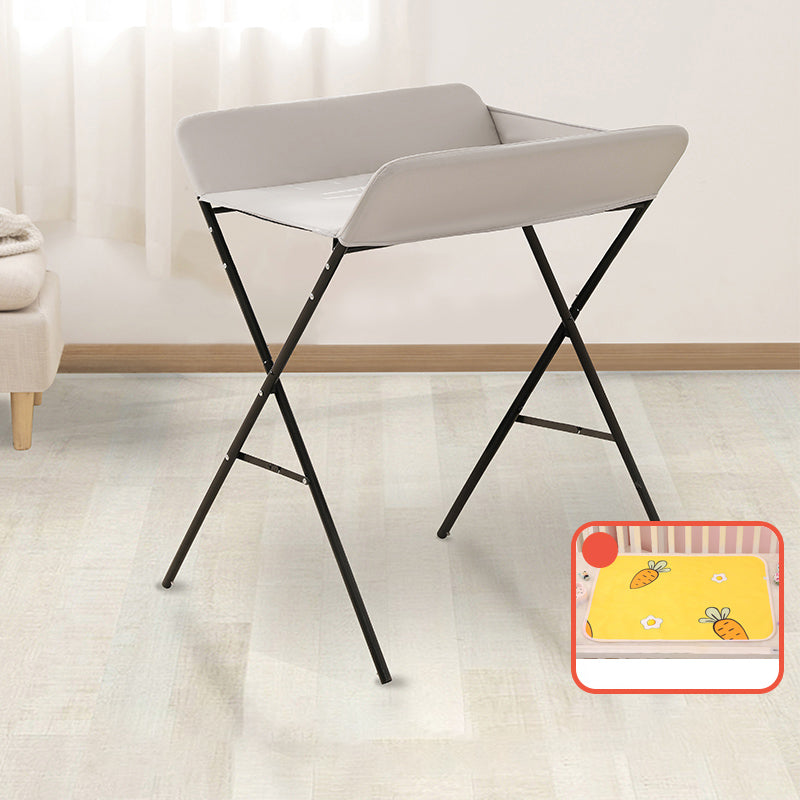 Modern Flat Top Baby Changing Table Metal Folding Changing Table with Safety Rails