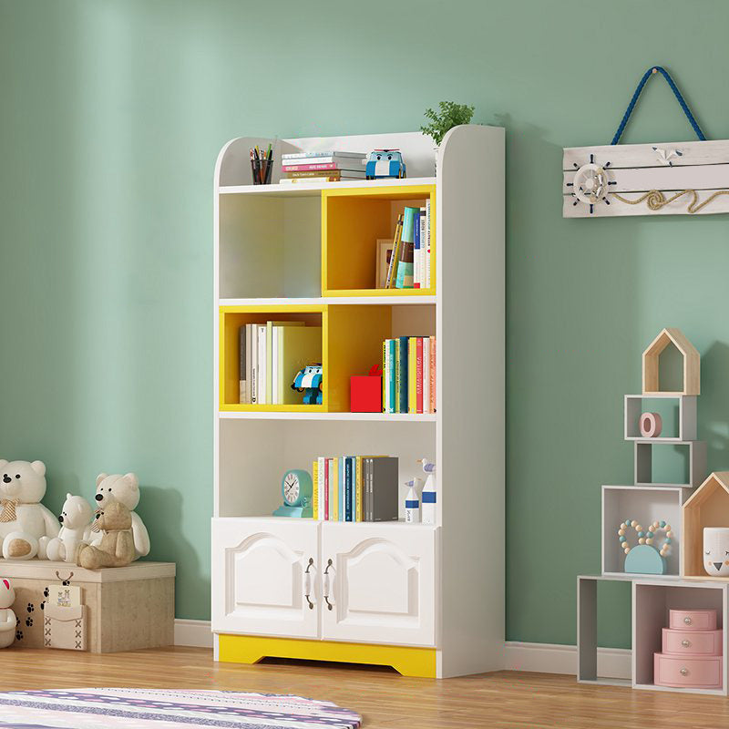 Scandinavian Standard Kids Bookcase Manufactured Wood Shelf in Matte