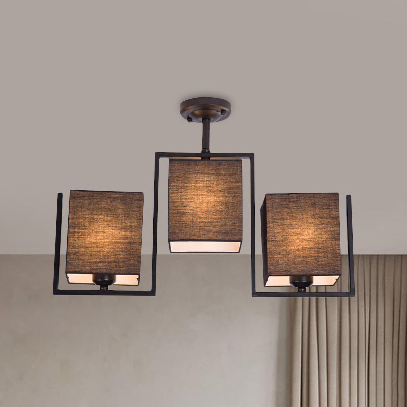 Wit/zwarte kubus semi -spoeling lichtbeveiliging modernistische 3 bollen stof plafond gemonteerde lamp