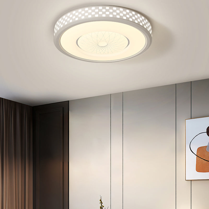 White Ceiling Light Fixture Modernism Round LED Flush Mount for Bedroom