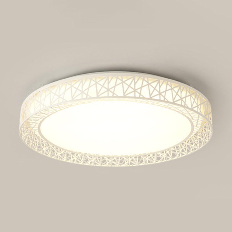 White Ceiling Light Fixture Modernism LED Flush Mount for Living Room