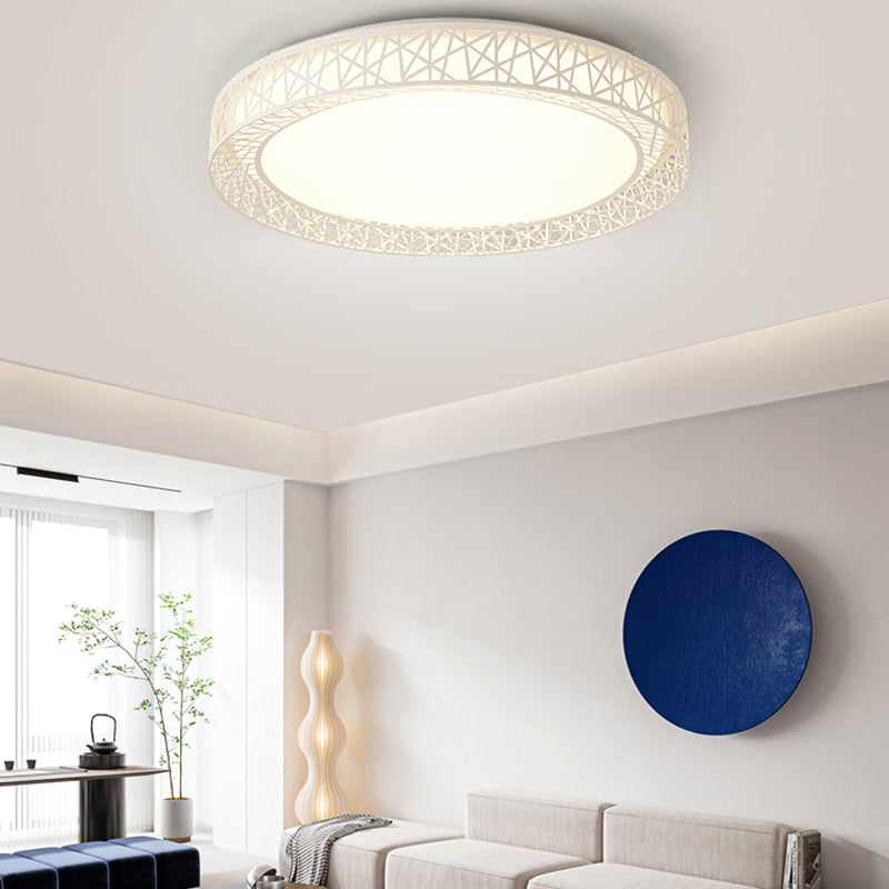 White Ceiling Light Fixture Modernism LED Flush Mount for Living Room