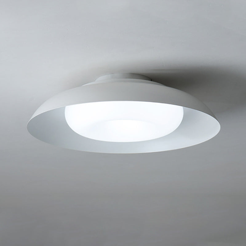 Modern Metal Flush Mount Circle Shape Ceiling Light with Plastic Shade for Living Room