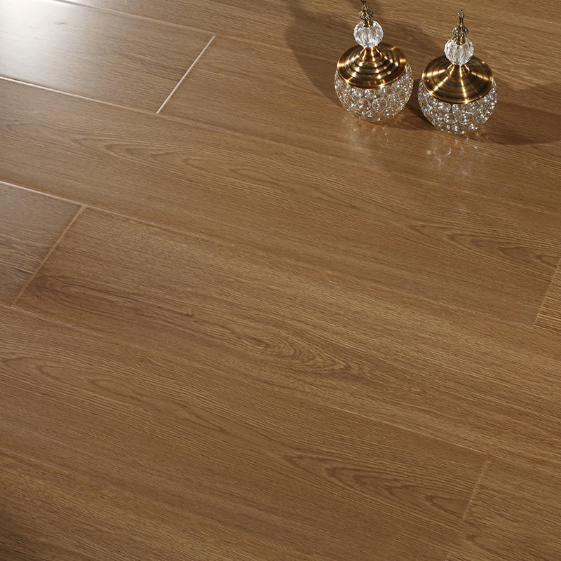 Modern Style Laminate Floor Wooden Scratch Resistant Laminate Flooring