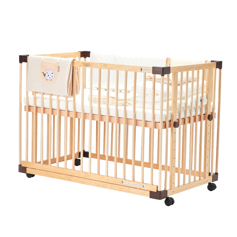 Light Wood Nursery Crib Modern Nursery Crib with Casters/Wheels