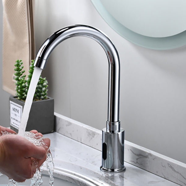 Modern Style Kitchen Faucet Gooseneck Touchless Kitchen Faucet