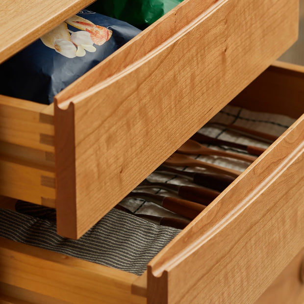 Contemporary Sideboard Cabinet Pine Sideboard with Doors for Kitchen