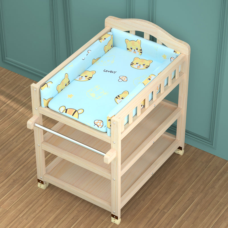 Modern Wooden Baby Changing Table Safety Rails Changing Table with Shelves