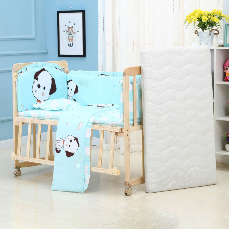 Wooden Animal Pattern Nursery Crib Modern Storage Nursery Bed with Casters