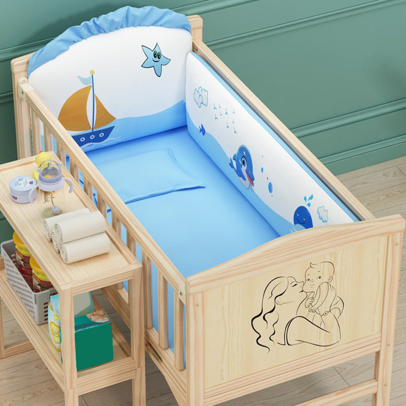 Wooden Contemporary Nursery Bed Animal Pattern Crib with Casters