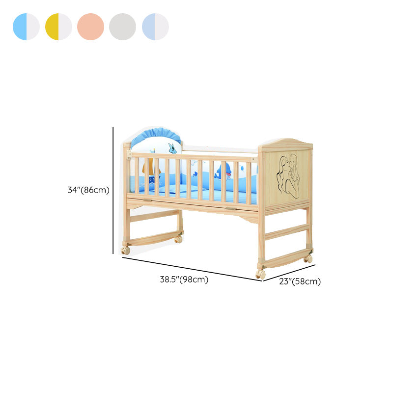 Wooden Contemporary Nursery Bed Animal Pattern Crib with Casters