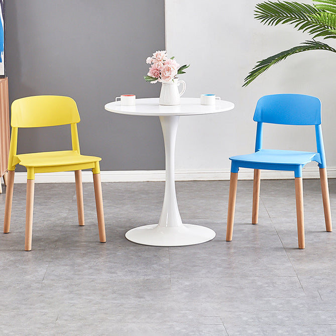 Contemporary Dining Side Chair with Wooden Legs and Plastic Back