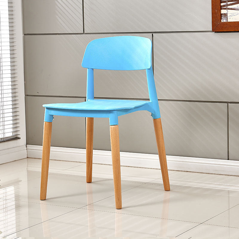 Contemporary Dining Side Chair with Wooden Legs and Plastic Back