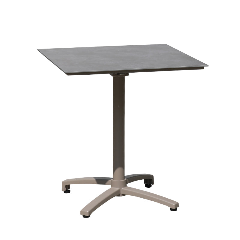 Modern Metal Frame Patio Table Manufactured Wood Dining Table