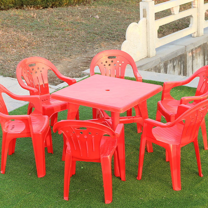 Contemporary Plastic Patio Table with Umbrella Hole Water Resistant