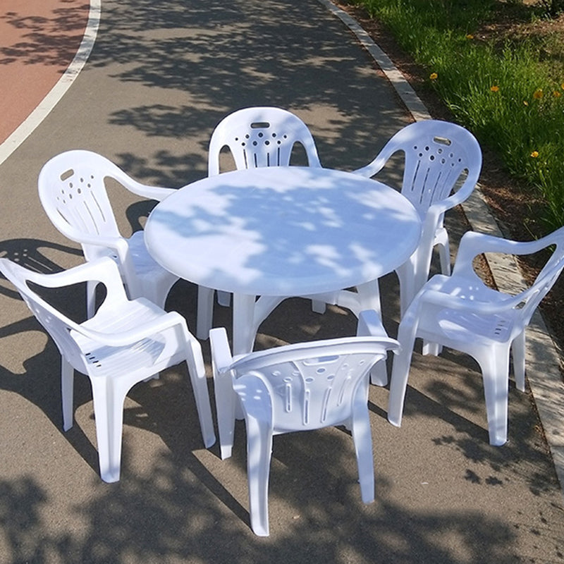 Contemporary Plastic Patio Table with Umbrella Hole Water Resistant