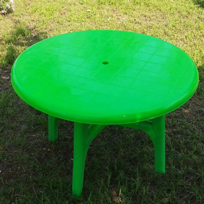 Contemporary Plastic Patio Table with Umbrella Hole Water Resistant