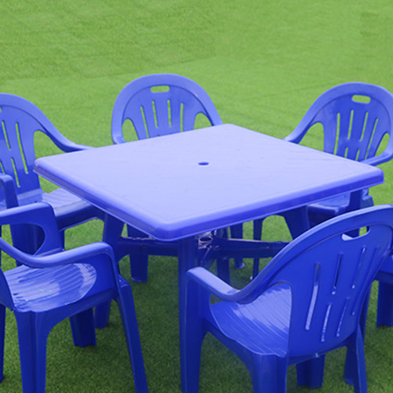 Modern Style Rectangle/Round Patio Table Plastic Water Resistant with Umbrella Hole