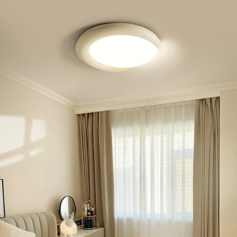 Modernism Flush Mount Ceiling Light Fixture with Resin for Bedroom