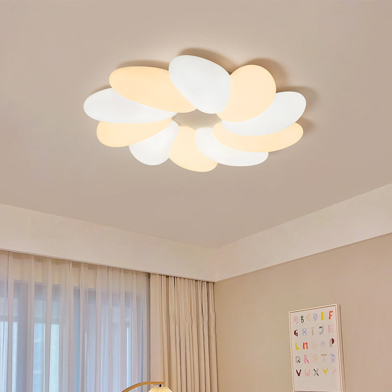 Modernism Acrylic Flush Mount Ceiling Light Fixture for Bedroom