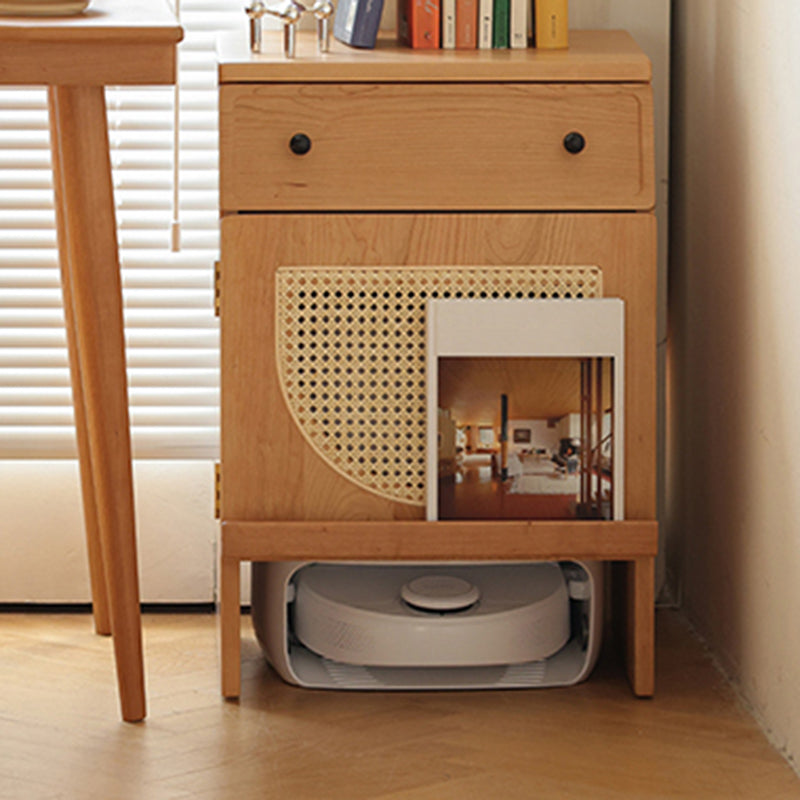 Contemporary Solid Wood Display Cabinet in Nature for Dining Room