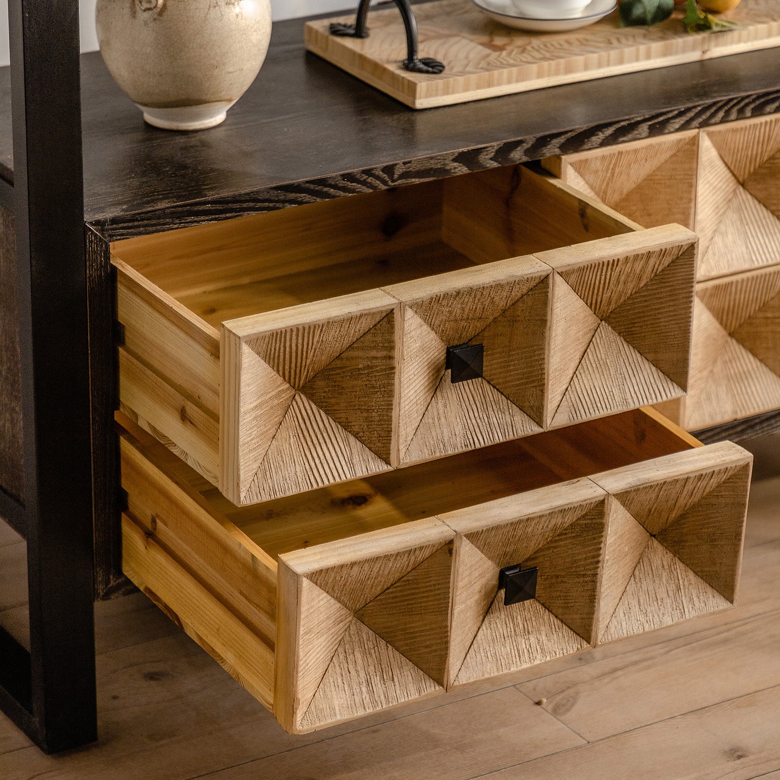 Contemporary Brown Buffet Sideboard Solid Wood Buffet Table with Drawers