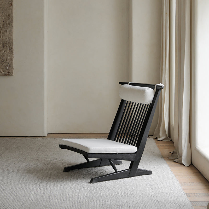 Traditional Recliner Chair in Brown/ Black Solid Wood with Removable Cushion Cover